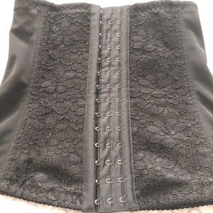 Black Lace Waist Trainer